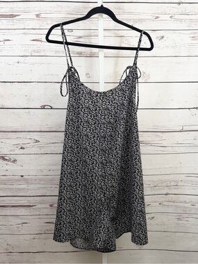 SHEIN Curve Black and White Floral Romper Plus Size 4XL NWOT